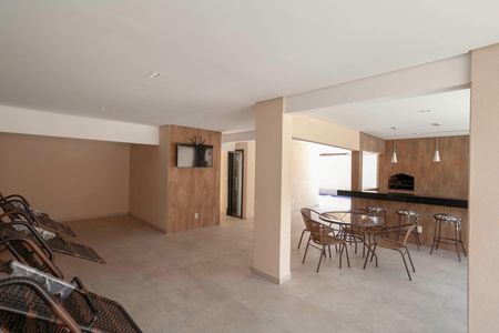 Apartamento à venda com 169m², 3 quartos e 3 vagas Apartamento à venda com 169m², 3 quartos e 3 vagasÁrea comum - Salão de festas