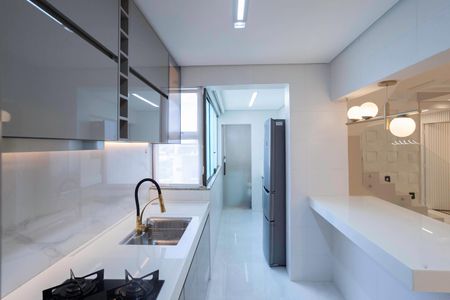 Apartamento à venda com 169m², 3 quartos e 3 vagas Apartamento à venda com 169m², 3 quartos e 3 vagasCozinha