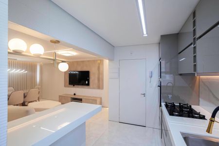 Apartamento à venda com 169m², 3 quartos e 3 vagas Apartamento à venda com 169m², 3 quartos e 3 vagasCozinha