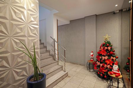 Apartamento à venda com 169m², 3 quartos e 3 vagas Apartamento à venda com 169m², 3 quartos e 3 vagasHall social