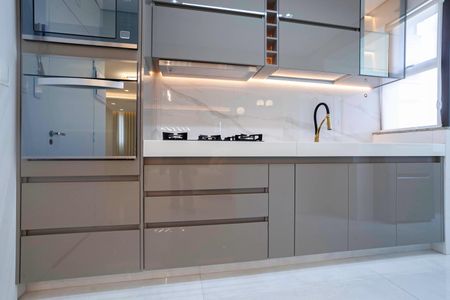 Apartamento à venda com 169m², 3 quartos e 3 vagas Apartamento à venda com 169m², 3 quartos e 3 vagasCozinha