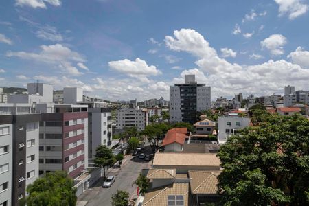 Apartamento à venda com 169m², 3 quartos e 3 vagas Apartamento à venda com 169m², 3 quartos e 3 vagasQuarto 2 - Vista