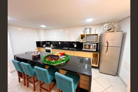 Apartamento para alugar com 64m², 2 quartos e 1 vagaSalão de Festas