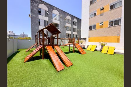 Apartamento para alugar com 64m², 2 quartos e 1 vagaÁrea comum - Playground