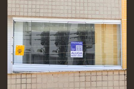 Apartamento para alugar com 64m², 2 quartos e 1 vagaPlaquinha