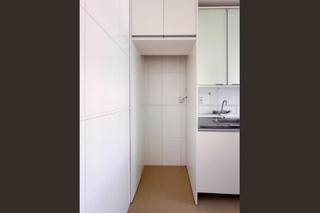Apartamento para alugar com 64m², 2 quartos e 1 vagaCozinha