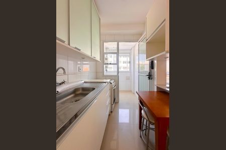 Apartamento para alugar com 64m², 2 quartos e 1 vagaCozinha