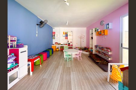 Apartamento para alugar com 64m², 2 quartos e 1 vagaÁrea comum - Playground