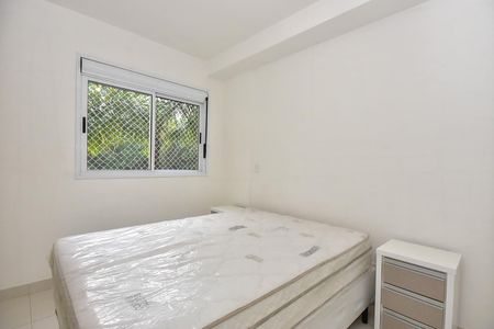 Quarto de kitnet/studio para alugar com 1 quarto, 33m² em Panamby, São Paulo