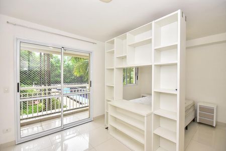 Sala de kitnet/studio para alugar com 1 quarto, 33m² em Panamby, São Paulo