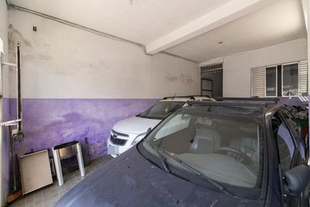 Casa à venda com 75m², 4 quartos e 2 vagasGaragem