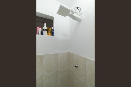 Casa à venda com 75m², 4 quartos e 2 vagasCasa 2 - Banheiro Suíte