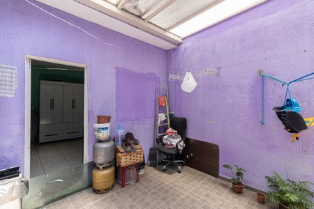 Casa à venda com 75m², 4 quartos e 2 vagasCasa 3 - Quintal