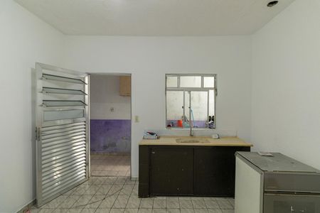 Casa à venda com 75m², 4 quartos e 2 vagasCasa 1 - Cozinha 
