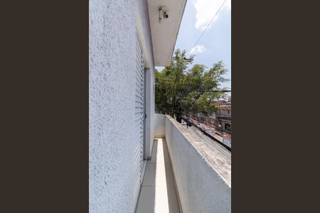 Casa à venda com 75m², 4 quartos e 2 vagasCasa 3 - Varanda