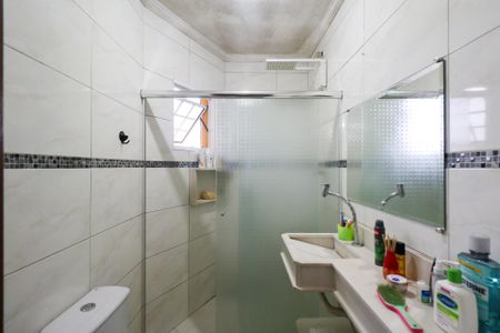 Casa à venda com 234m², 2 quartos e 2 vagas Casa à venda com 234m², 2 quartos e 2 vagasBanheiro da Suíte 2