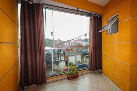 Casa à venda com 234m², 2 quartos e 2 vagas Casa à venda com 234m², 2 quartos e 2 vagasVaranda da Suíte 2