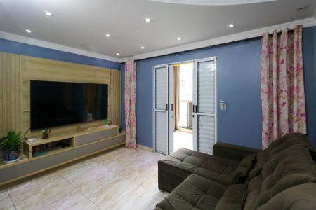 Casa à venda com 234m², 2 quartos e 2 vagas Casa à venda com 234m², 2 quartos e 2 vagasSala