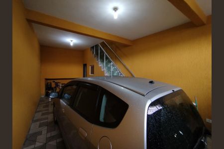 Casa à venda com 234m², 2 quartos e 2 vagas Casa à venda com 234m², 2 quartos e 2 vagasGaragem