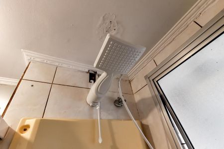 Apartamento para alugar com 65m², 3 quartos e 1 vaga Apartamento para alugar com 65m², 3 quartos e 1 vagaBanheiro - chuveiro