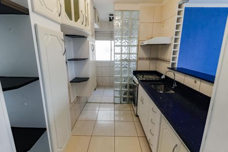 Apartamento para alugar com 65m², 3 quartos e 1 vaga Apartamento para alugar com 65m², 3 quartos e 1 vagaCozinha - Armários