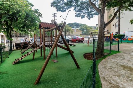 Apartamento para alugar com 65m², 3 quartos e 1 vaga Apartamento para alugar com 65m², 3 quartos e 1 vagaÁrea comum - Playground