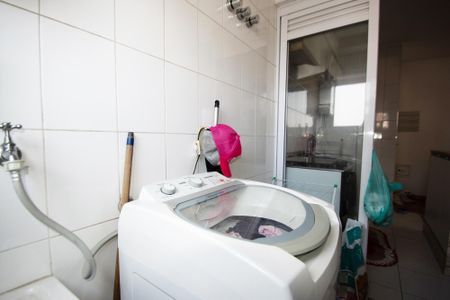 Apartamento à venda com 60m², 2 quartos e 1 vagalavanderia