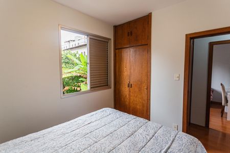 Apartamento à venda com 103m², 3 quartos e 1 vagaQuarto 1