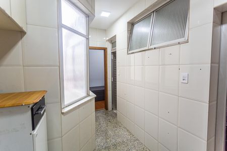 Apartamento à venda com 103m², 3 quartos e 1 vagaÁrea de Serviço