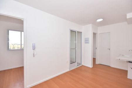 Sala de apartamento para alugar com 2 quartos, 35m² em Jardim Monte Kemel, São Paulo
