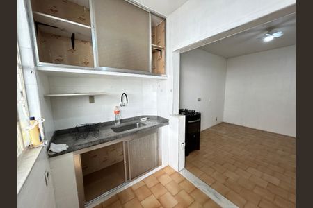 Casa para alugar com 80m², 3 quartos e 1 vagaCozinha