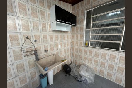 Casa para alugar com 80m², 3 quartos e 1 vagaÁrea de Serviço