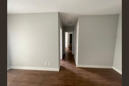 Apartamento para alugar com 68m², 2 quartos e 1 vaga Apartamento para alugar com 68m², 2 quartos e 1 vagaCorredor sala