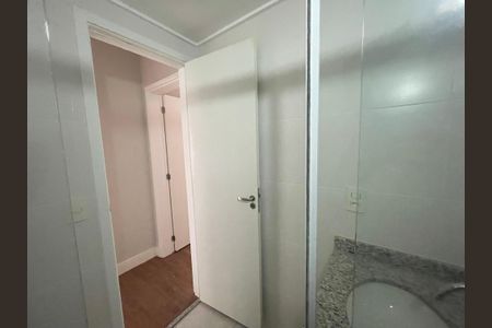 Apartamento para alugar com 68m², 2 quartos e 1 vaga Apartamento para alugar com 68m², 2 quartos e 1 vagaBanheiro 2