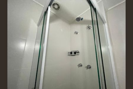 Apartamento para alugar com 68m², 2 quartos e 1 vaga Apartamento para alugar com 68m², 2 quartos e 1 vagaBanheiro 2