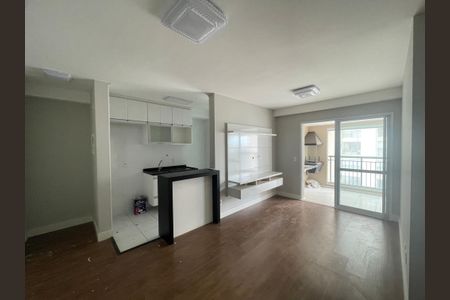 Sala de apartamento para alugar com 2 quartos, 68m² em Jardim Flor da Montanha, Guarulhos