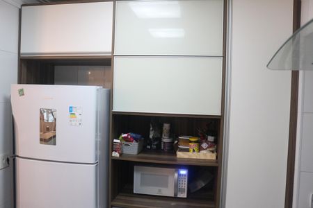 Apartamento à venda com 98m², 2 quartos e 2 vagasCozinha