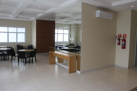 Apartamento à venda com 98m², 2 quartos e 2 vagasÁrea comum - Salão de festas