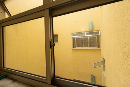 Apartamento para alugar com 63m², 2 quartos e 1 vaga Apartamento para alugar com 63m², 2 quartos e 1 vagaVista da Cozinha e Área de Serviço