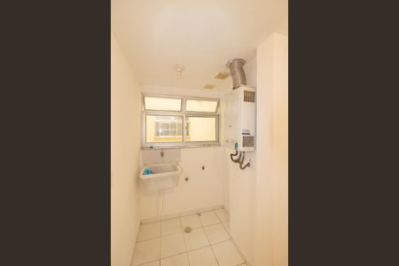 Apartamento para alugar com 63m², 2 quartos e 1 vaga Apartamento para alugar com 63m², 2 quartos e 1 vagaCozinha e Área de Serviço