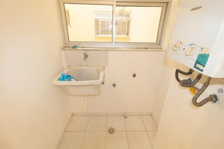 Apartamento para alugar com 63m², 2 quartos e 1 vaga Apartamento para alugar com 63m², 2 quartos e 1 vagaCozinha e Área de Serviço