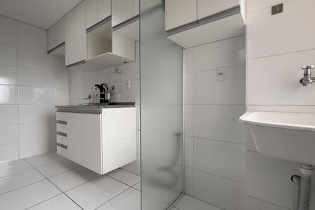 Apartamento para alugar com 67m², 3 quartos e 1 vaga Apartamento para alugar com 67m², 3 quartos e 1 vagaCozinha e Área de Serviço