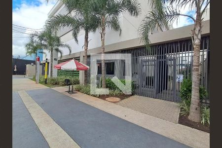 Apartamento para alugar com 50m², 2 quartos e 1 vaga Apartamento para alugar com 50m², 2 quartos e 1 vagaFachada