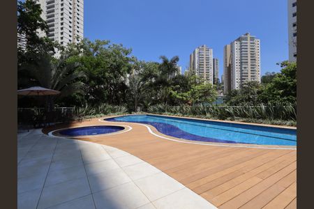 Apartamento para alugar com 106m², 2 quartos e 2 vagasÁrea comum - Piscina