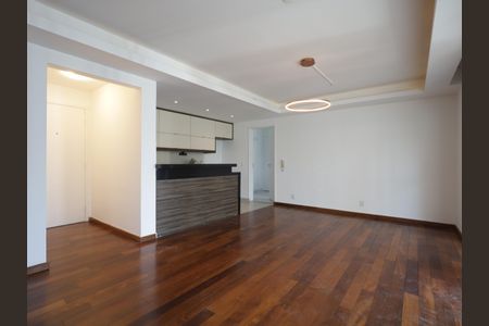 Apartamento para alugar com 106m², 2 quartos e 2 vagasSala