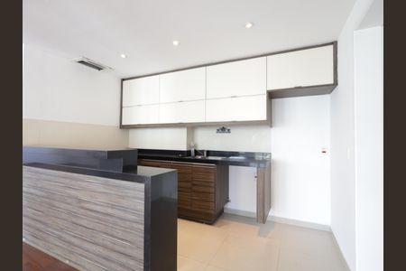 Apartamento para alugar com 106m², 2 quartos e 2 vagasCozinha