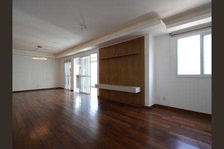 Apartamento para alugar com 106m², 2 quartos e 2 vagasSala