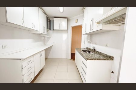 Apartamento para alugar com 80m², 3 quartos e 2 vagas Apartamento para alugar com 80m², 3 quartos e 2 vagasCozinha
