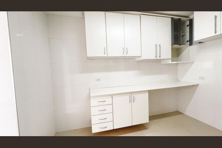 Apartamento para alugar com 80m², 3 quartos e 2 vagas Apartamento para alugar com 80m², 3 quartos e 2 vagasCozinha