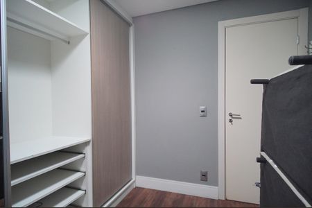 Apartamento para alugar com 73m², 2 quartos e 1 vagaQuarto